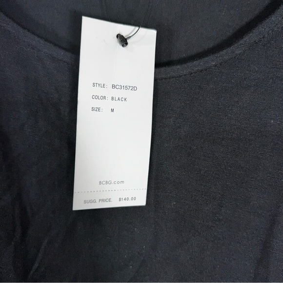 BCBG Maxazria Shirt Womens Size M Feather Short Sleeve NWT BC31572D - Picture 7 of 9